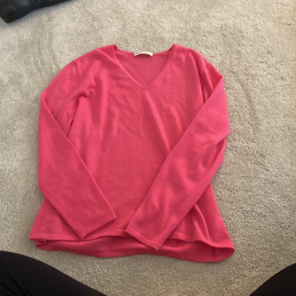 Fairway and Green 100% cashmere long sleeve hot pink shirt